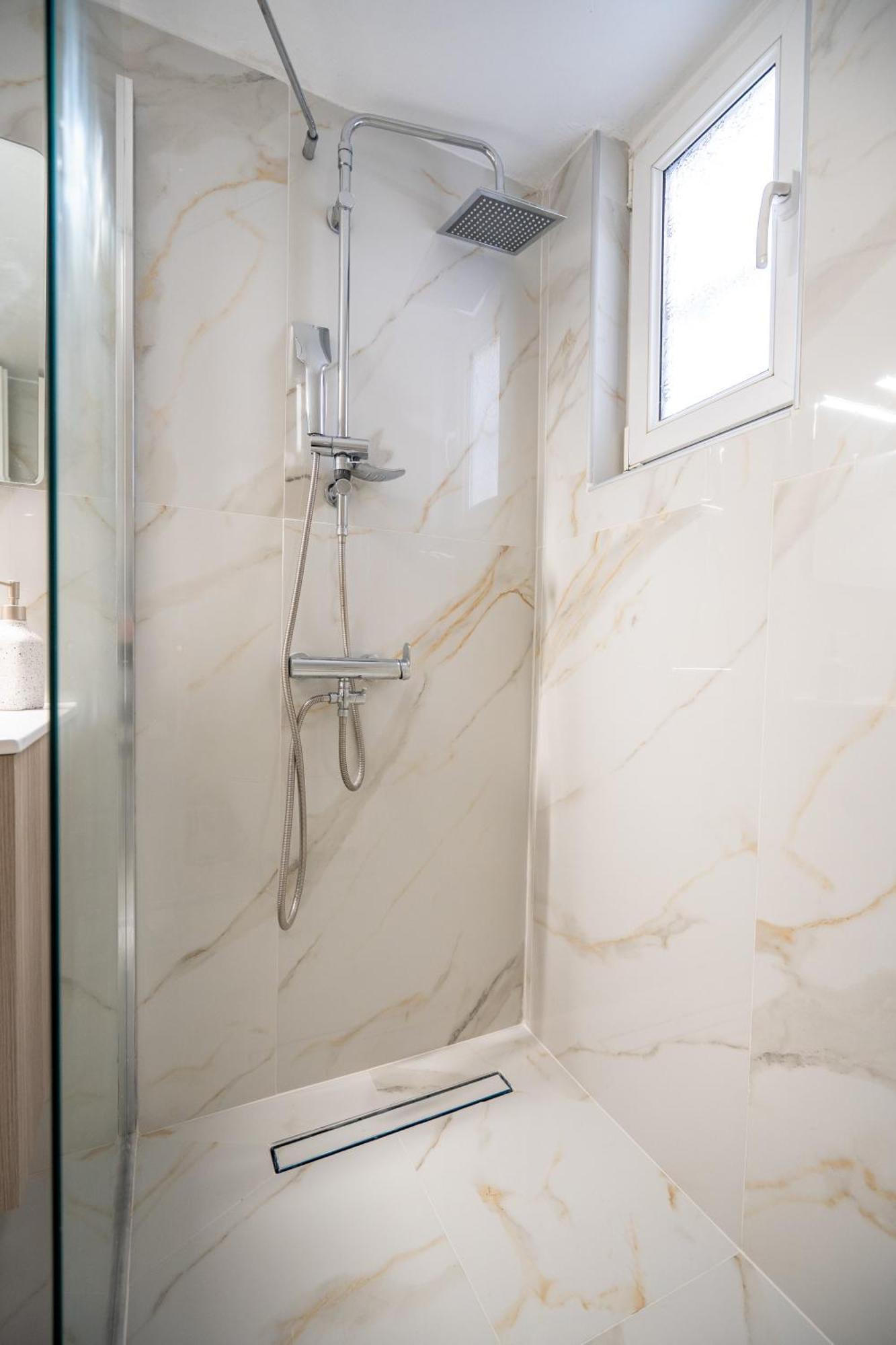 Neo Irakleio Train St. 1 Bedrm 4 Pers. Apartment Athens Exterior photo